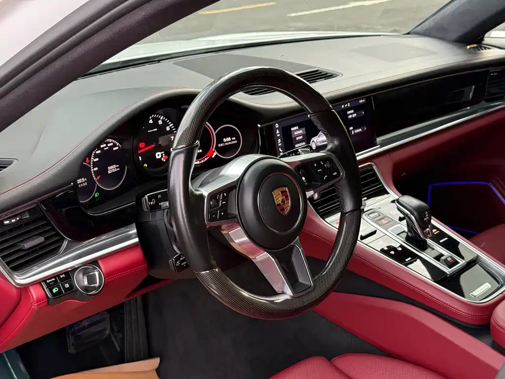 Porsche Panamera — миниатюра 6