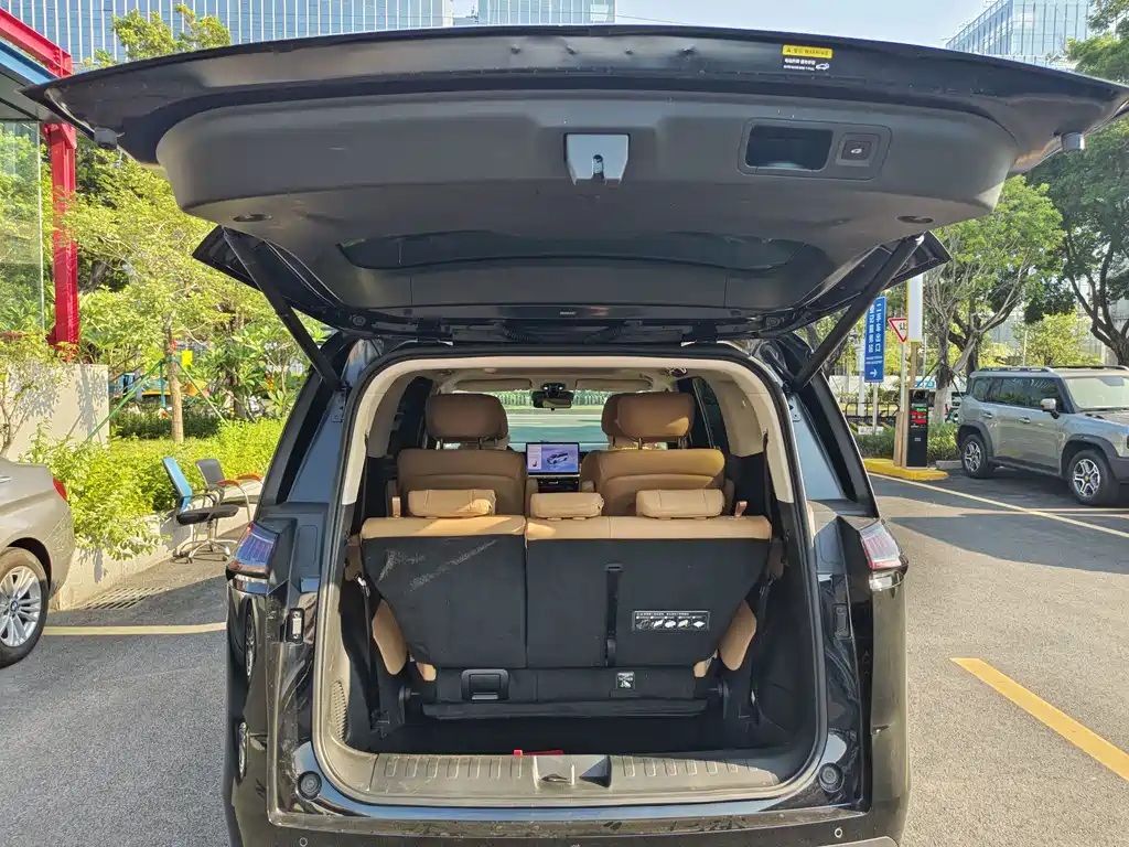GAC Motor Trumpchi E8 PHEV — миниатюра 25