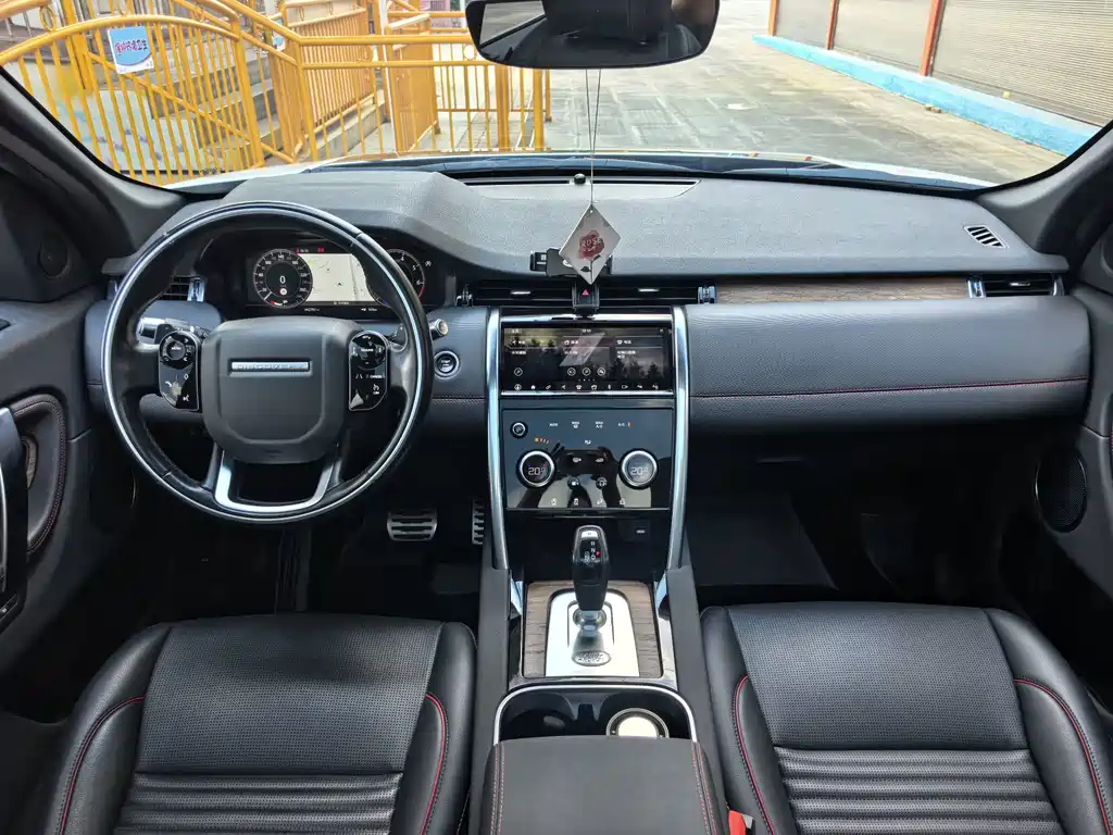 Land Rover Discovery Sport — миниатюра 10