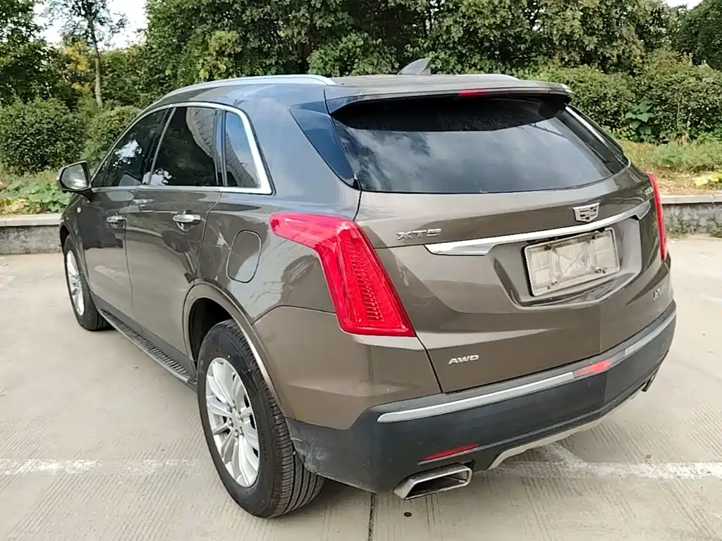 Cadillac XT5 — миниатюра 5