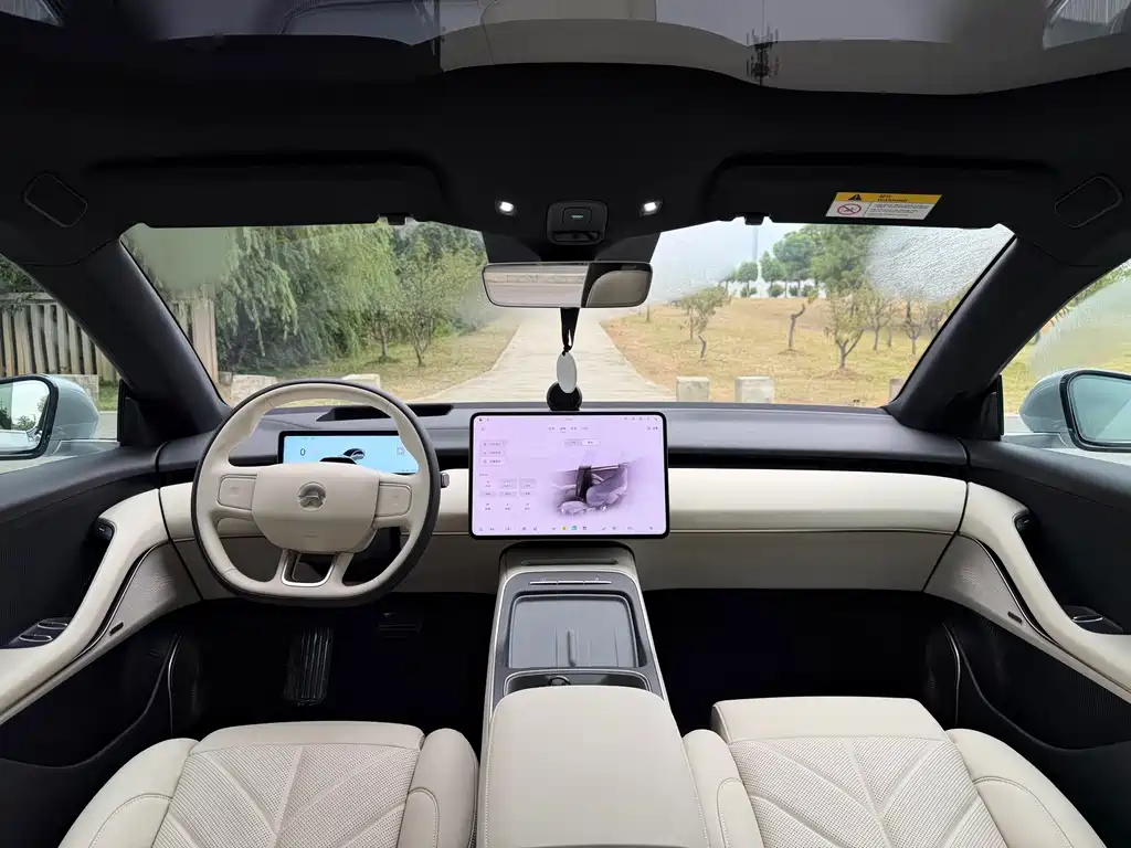 NIO ET5 — миниатюра 7