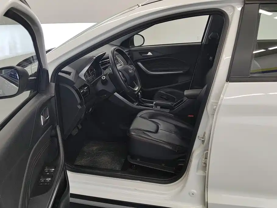 Chery Tiggo 3x — миниатюра 9