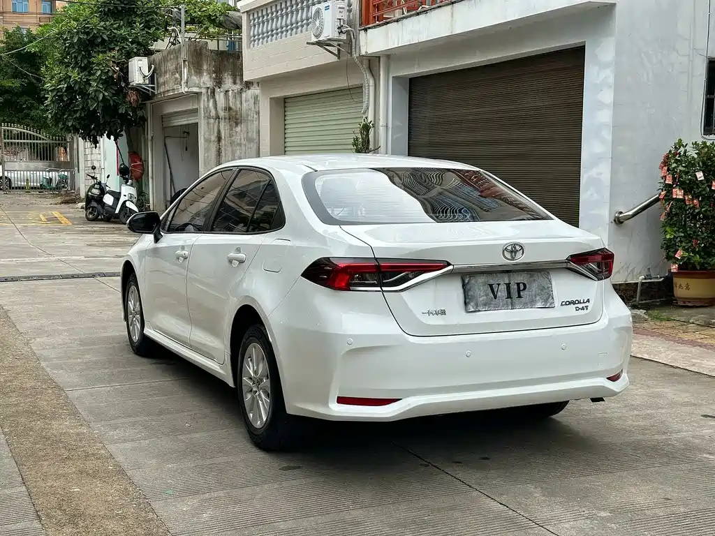 Toyota Corolla — миниатюра 9
