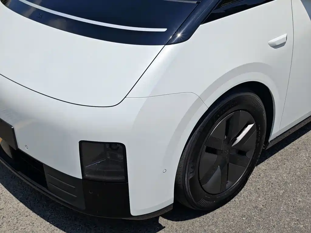 Li Auto Li MEGA — миниатюра 9