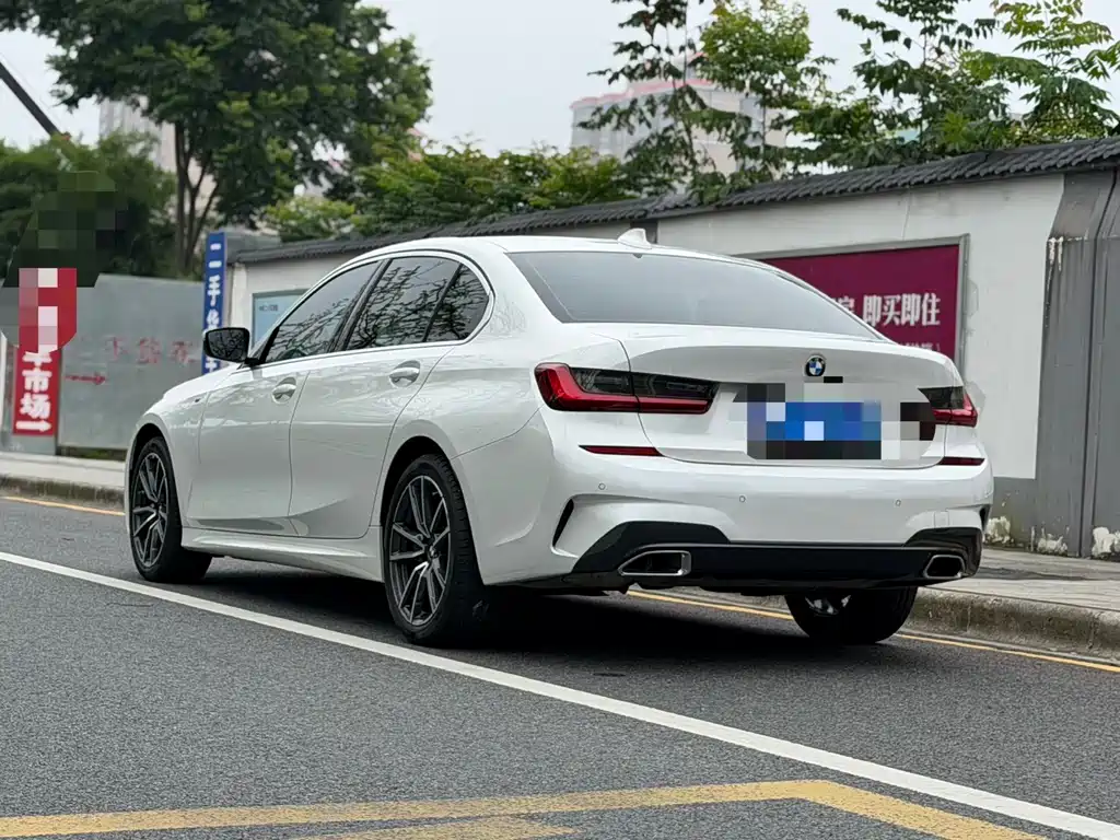 BMW 3 Series — миниатюра 6