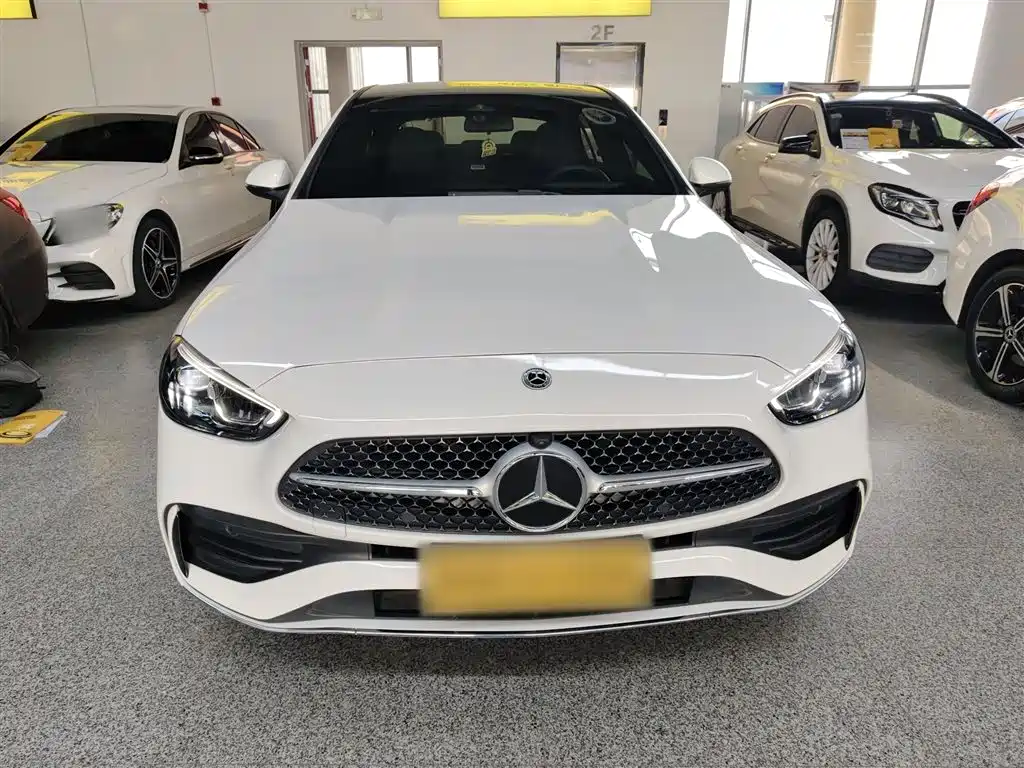 Mercedes-Benz C-Class - фото 3