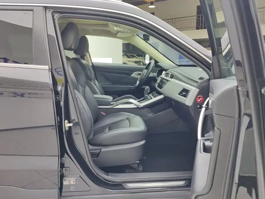 Geely Boyue — миниатюра 8