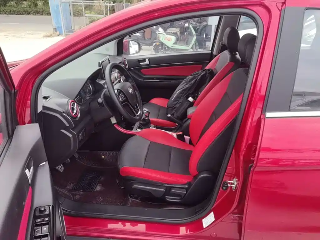 BAIC Senova X25 — миниатюра 15