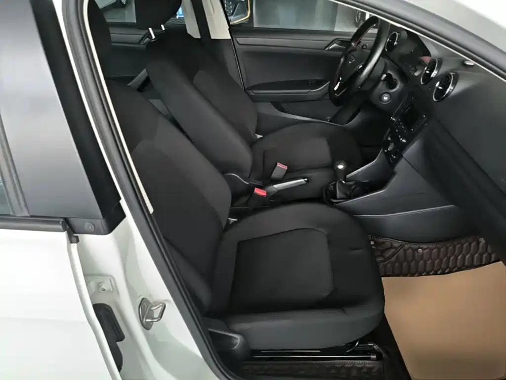 Jetta VA3 — миниатюра 25