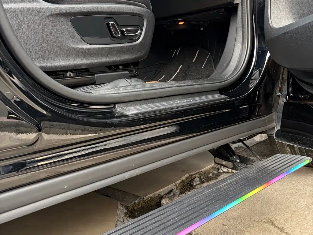 GAC Motor Trumpchi GS8 — миниатюра 17