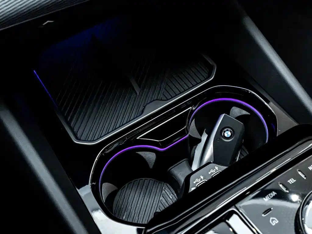 BMW 5 Series (Import) — миниатюра 20