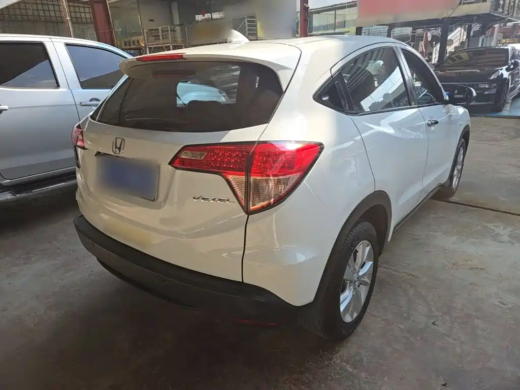 Honda Vezel — миниатюра 7