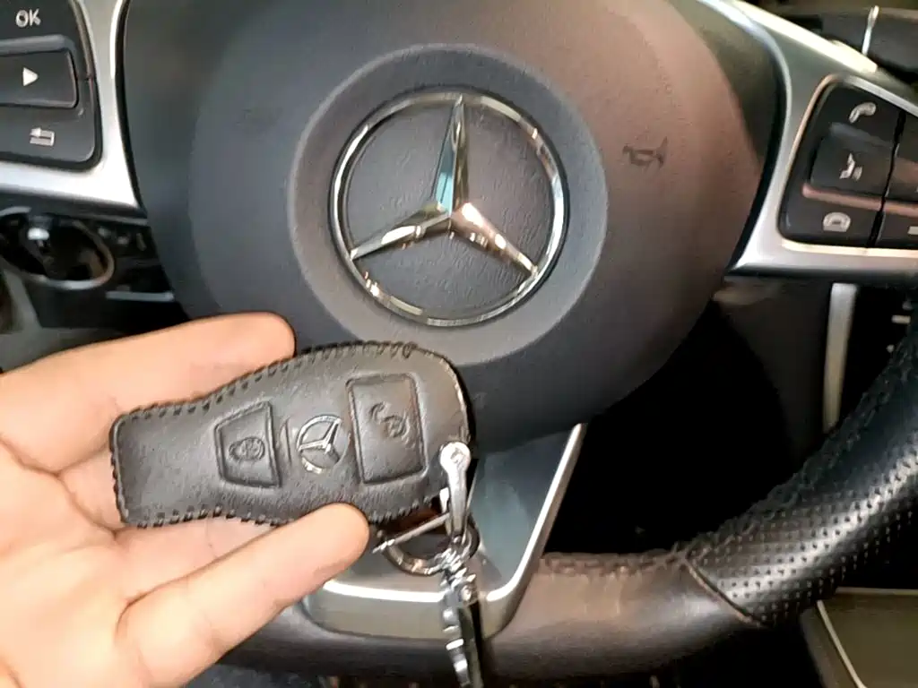 Mercedes-Benz GLA — миниатюра 9