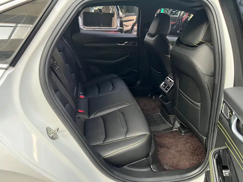 Geely Xingrui — миниатюра 8