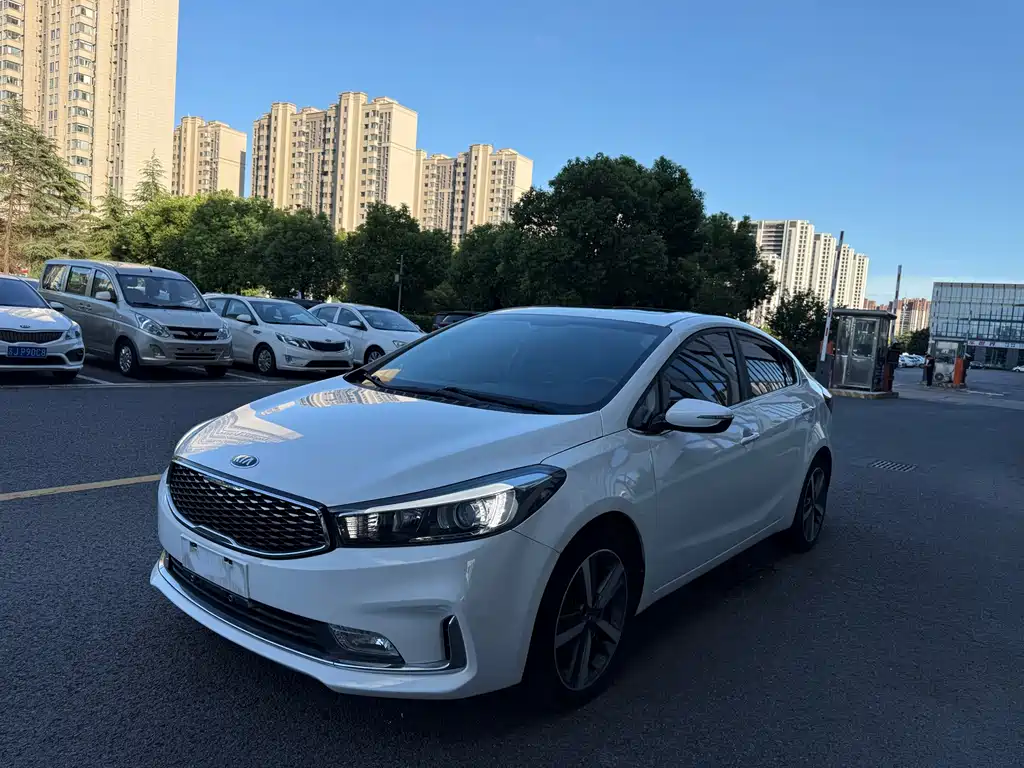 Kia K3