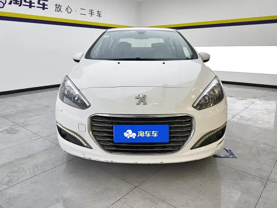 Peugeot 308 — миниатюра 2