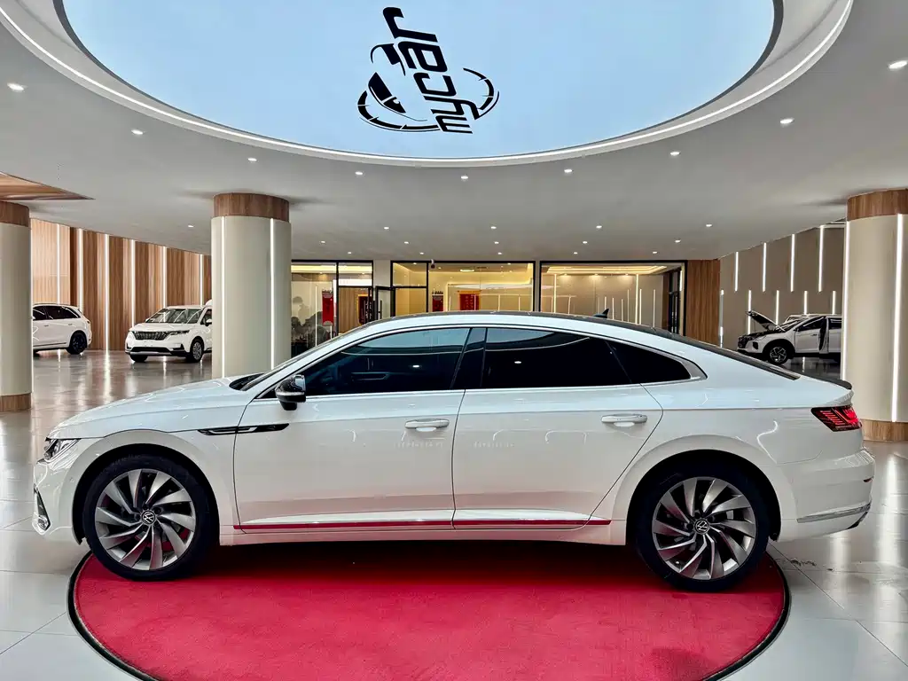 Volkswagen CC — миниатюра 8
