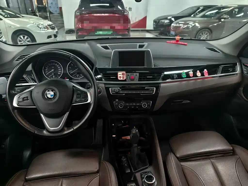BMW X1 — миниатюра 4