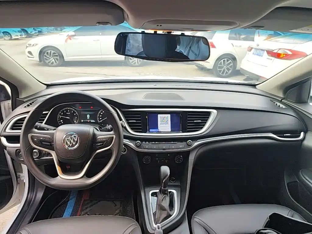 Buick Excelle — миниатюра 10