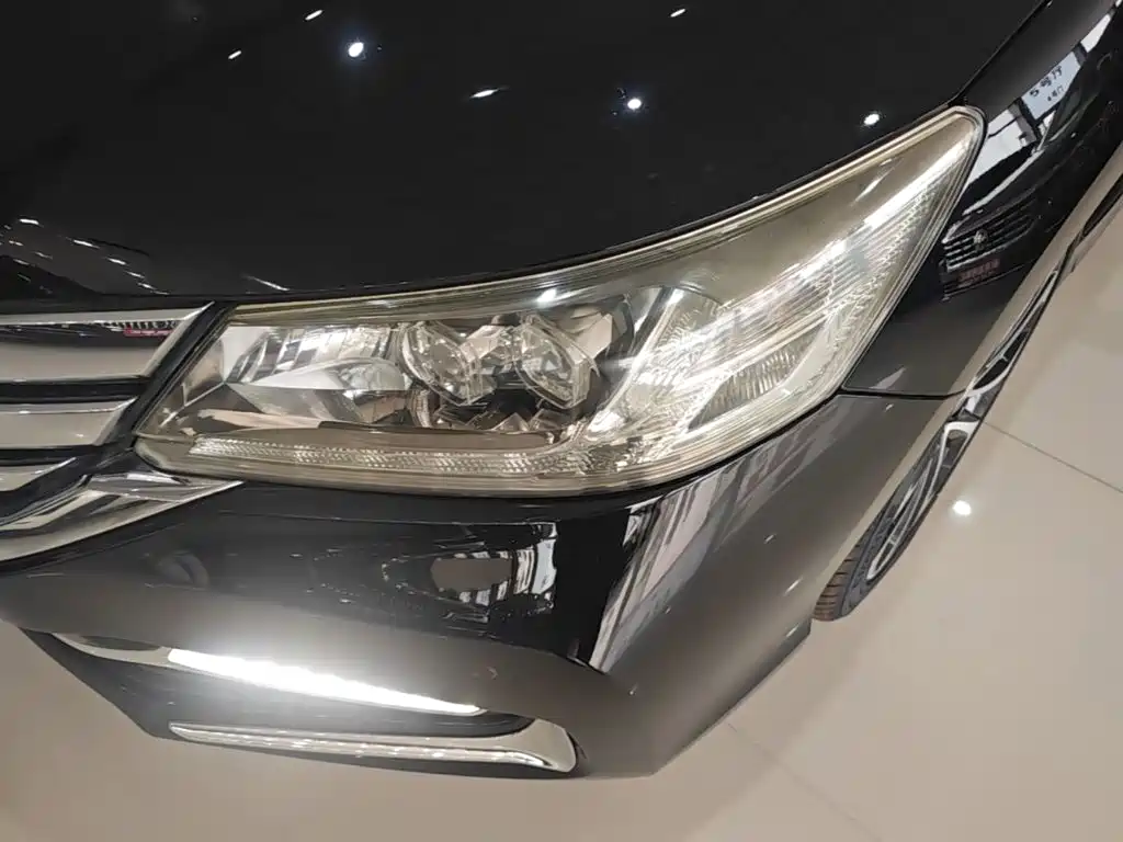Honda Accord — миниатюра 24