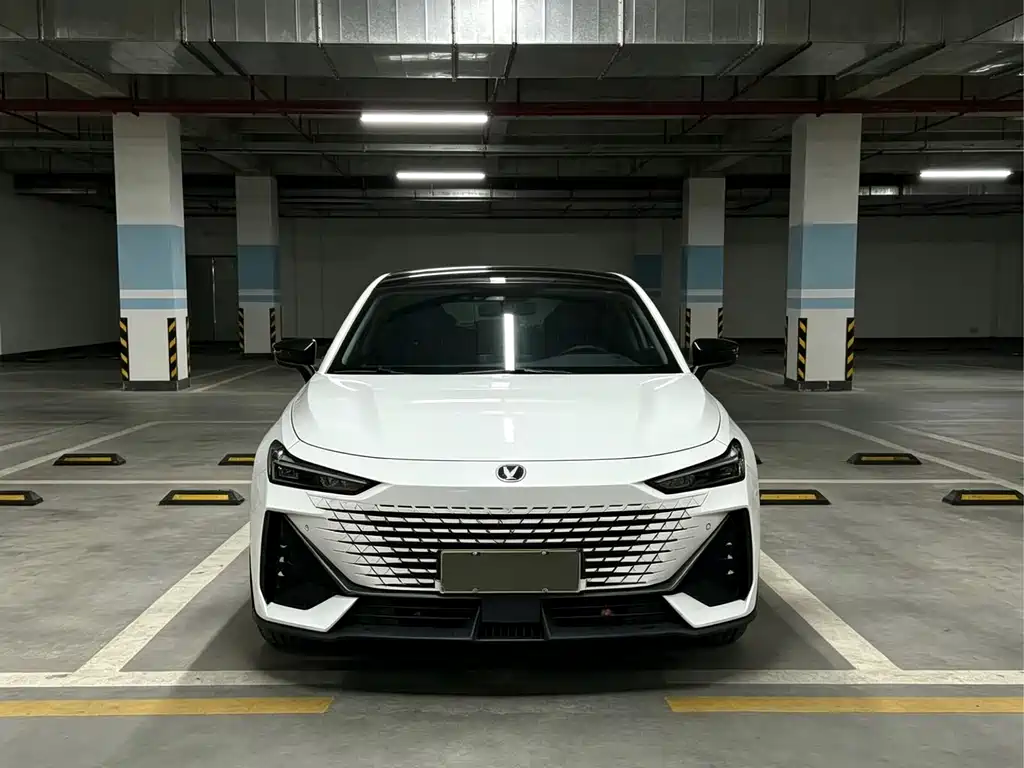 Changan UNI-V 2022