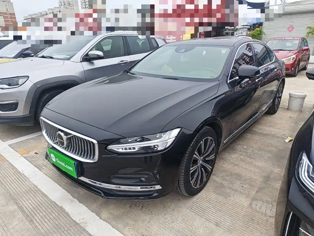 Volvo S90 — миниатюра 2