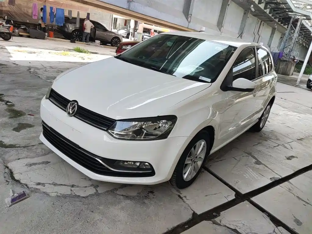 Volkswagen Polo 2014
