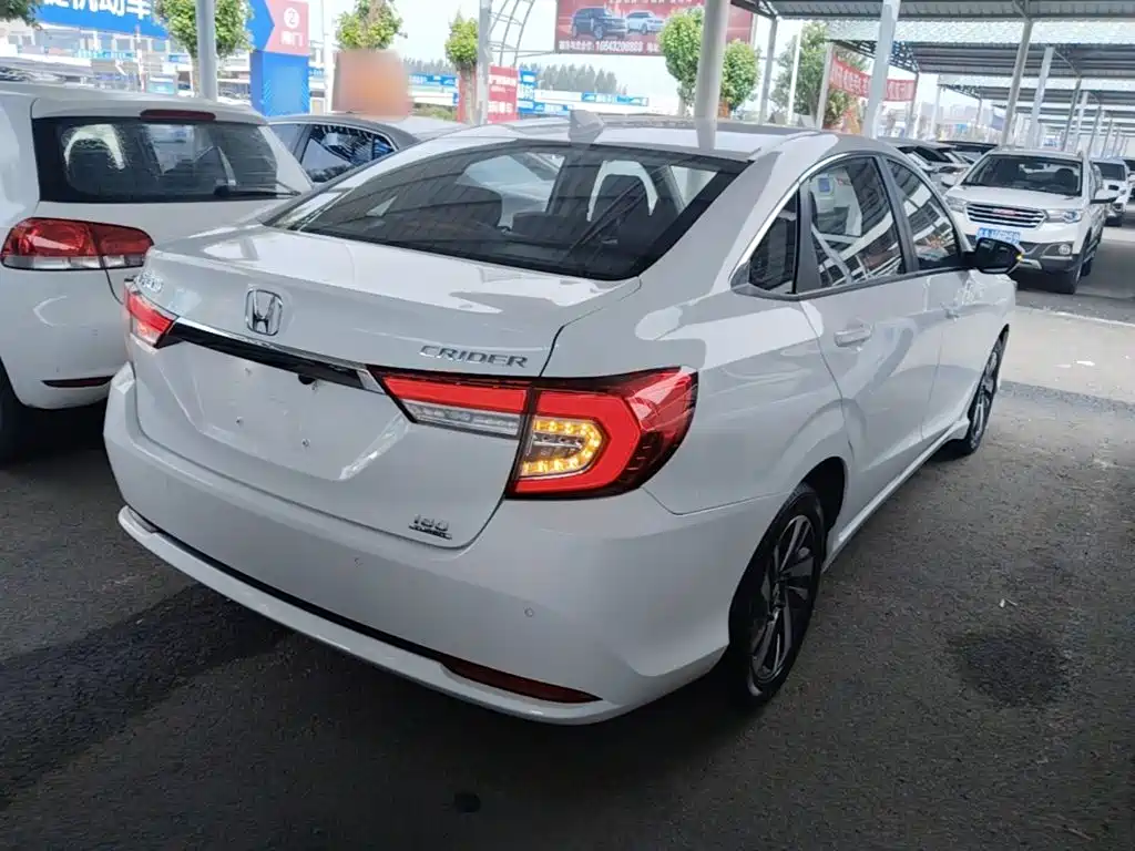 Honda Crider 2019 180Turbo CVT Luxury VI
