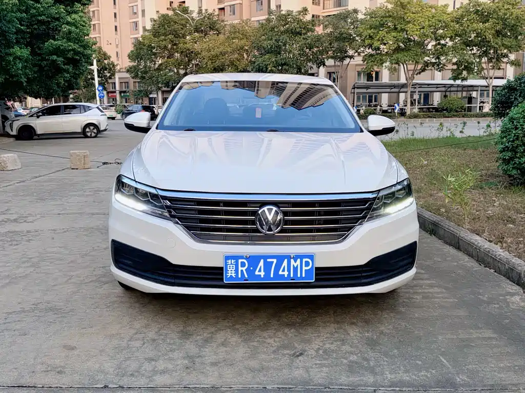 Volkswagen Lavida — миниатюра 2