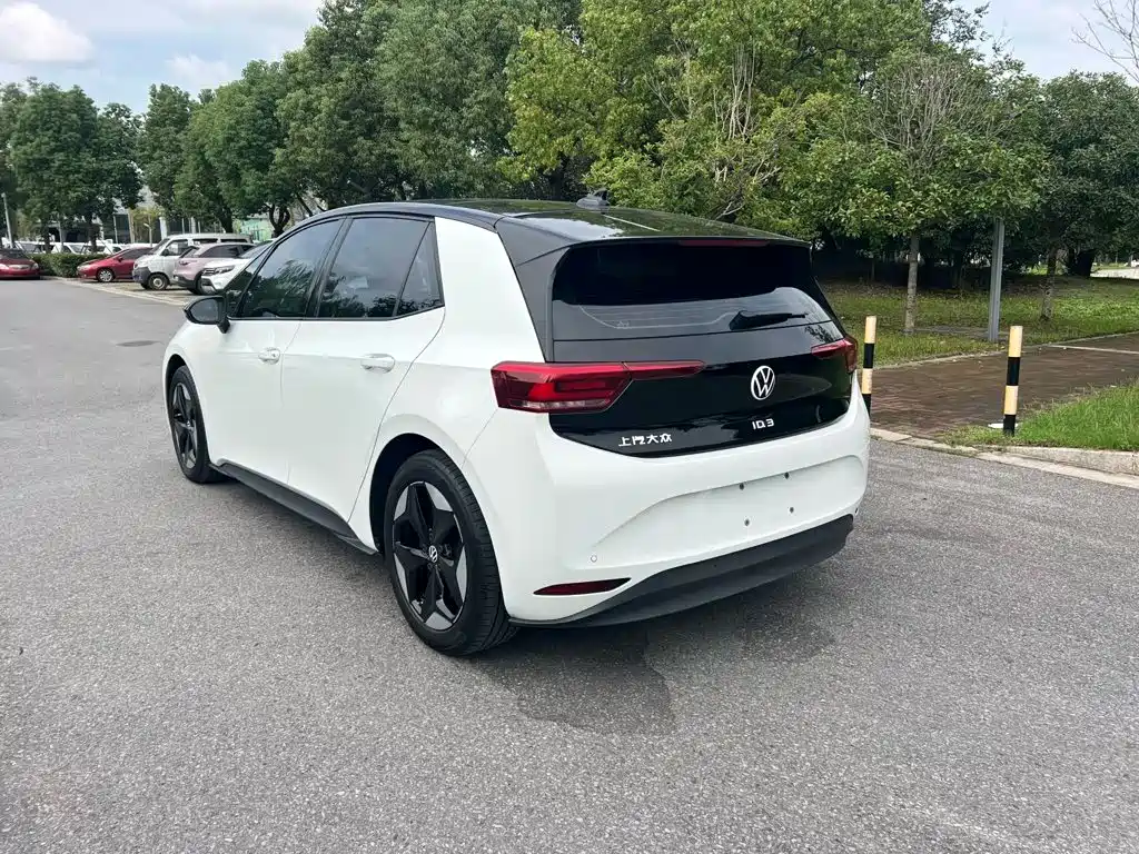 Volkswagen ID.3 — миниатюра 4