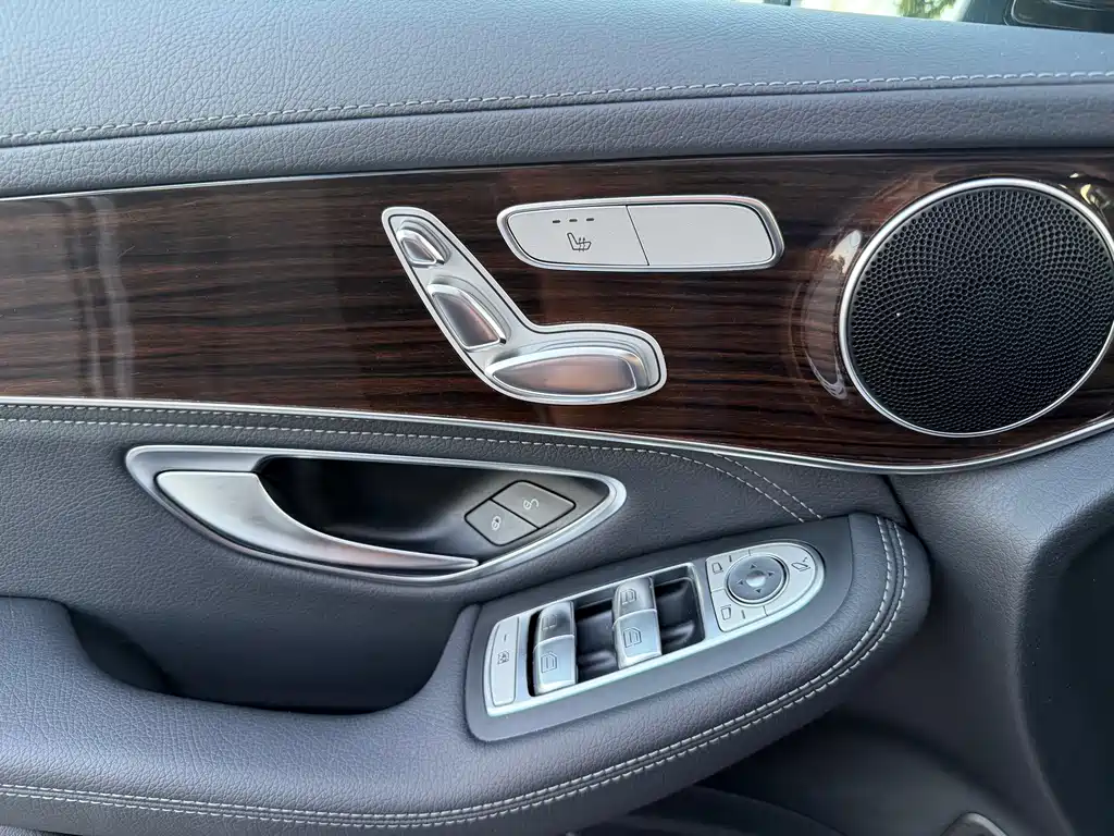 Mercedes-Benz GLC — миниатюра 21