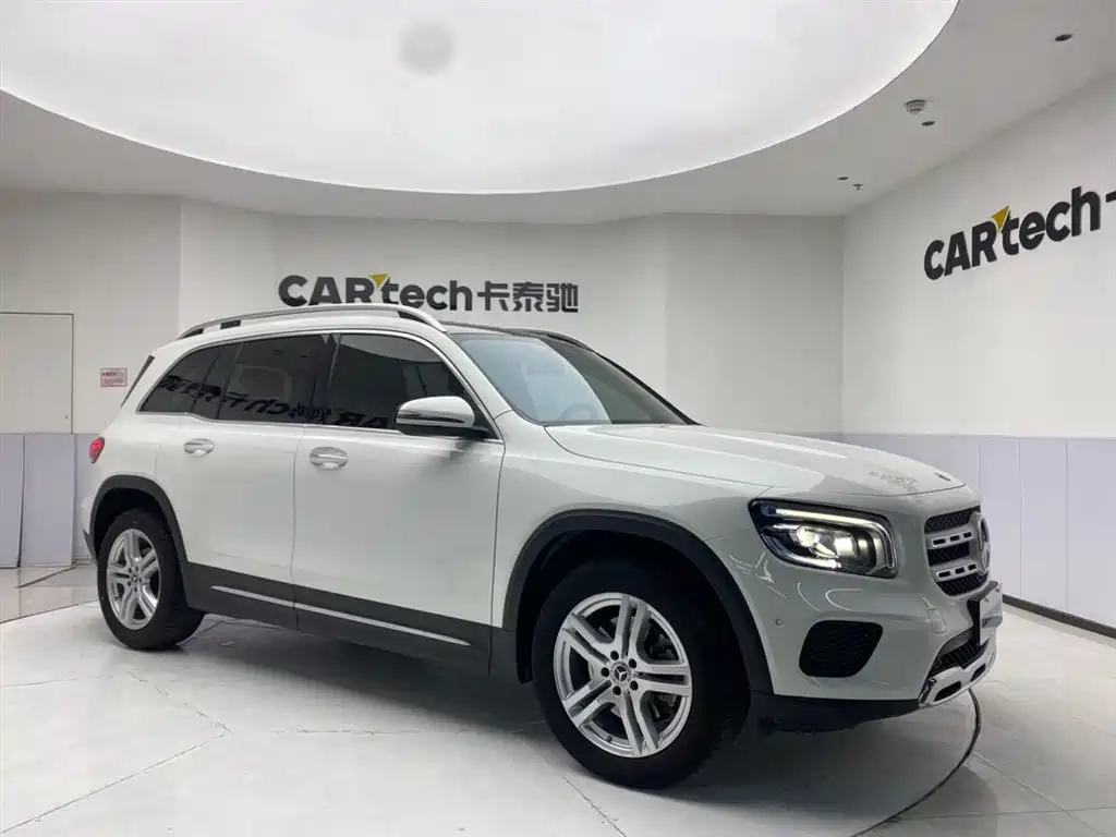 Mercedes-Benz GLB 2023 GLB 220