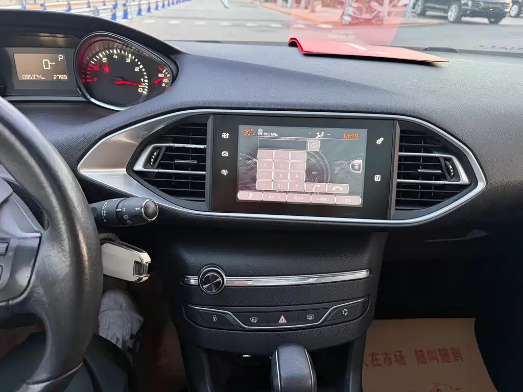 Peugeot 308S — миниатюра 16