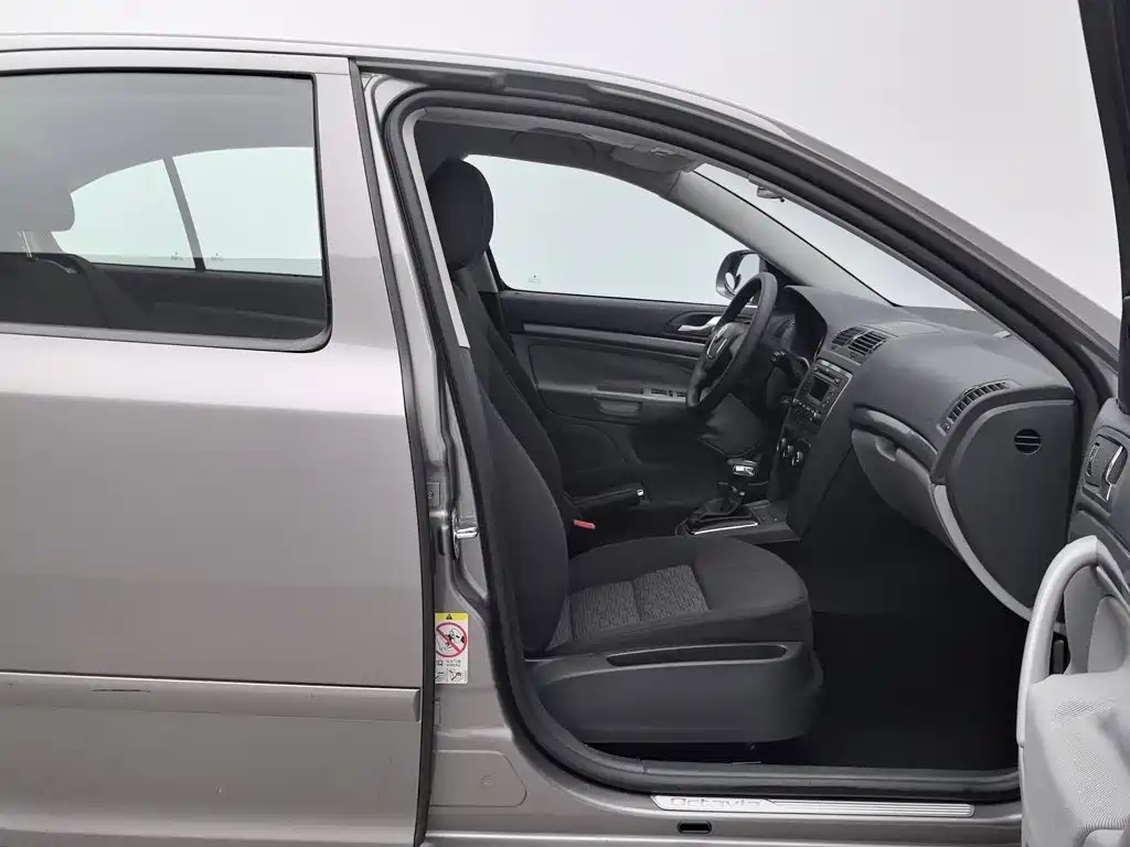 Skoda Octavia — миниатюра 23
