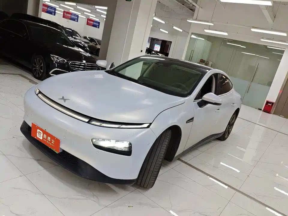 XPeng P7