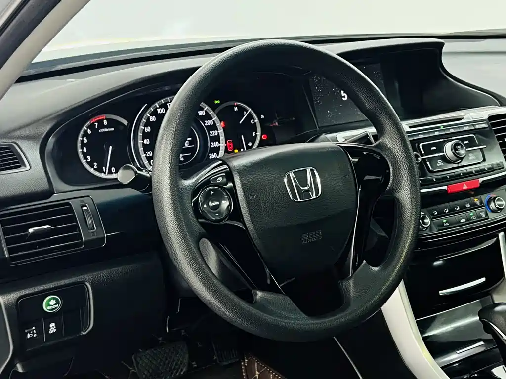 Honda Accord — миниатюра 10
