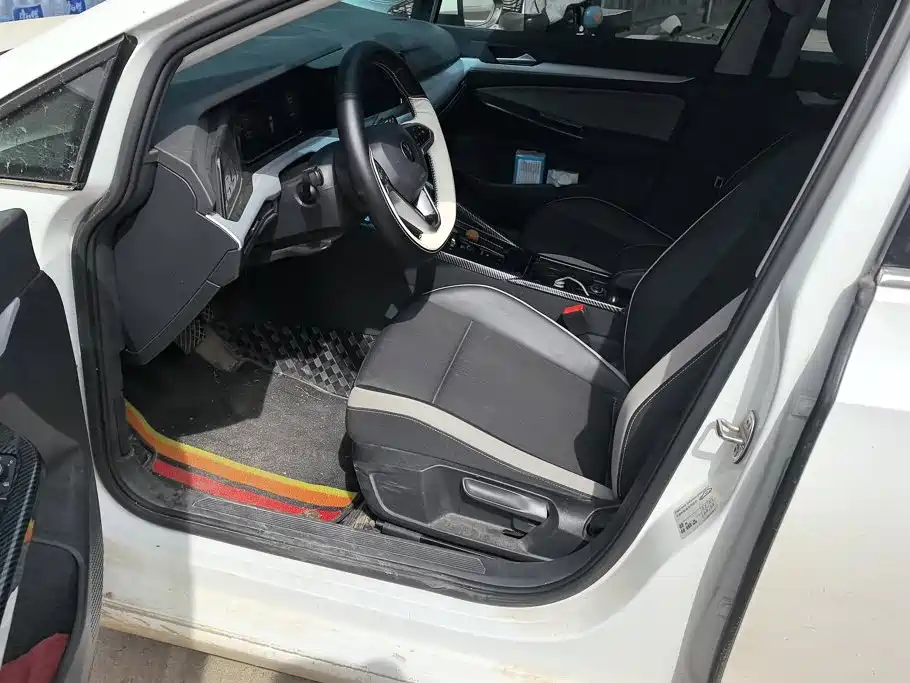 Volkswagen Golf — миниатюра 9