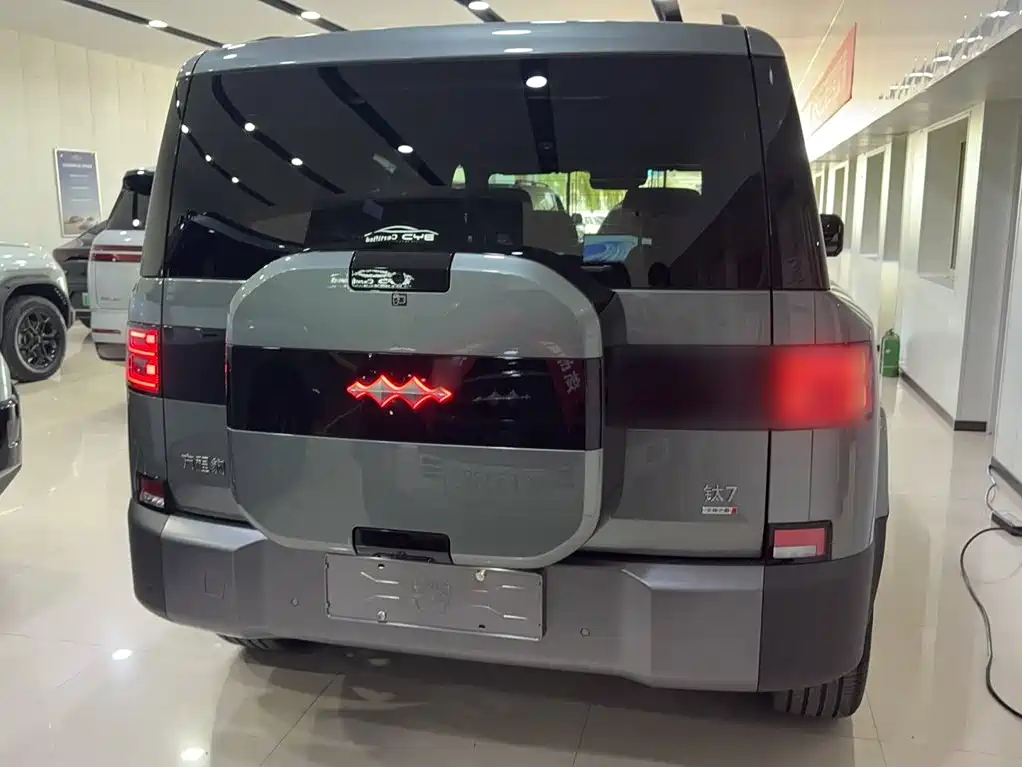 Fangchengbao Leopard 7 7 2025 190KM Ultra