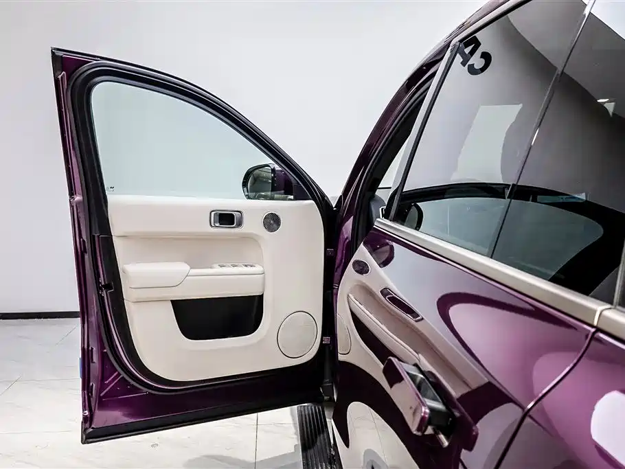 Li Auto L9 2025 Ultra