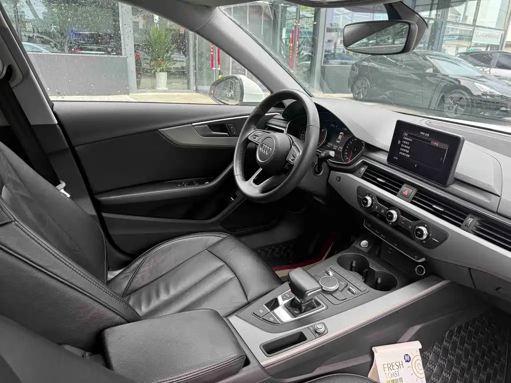 Audi A4L — миниатюра 17