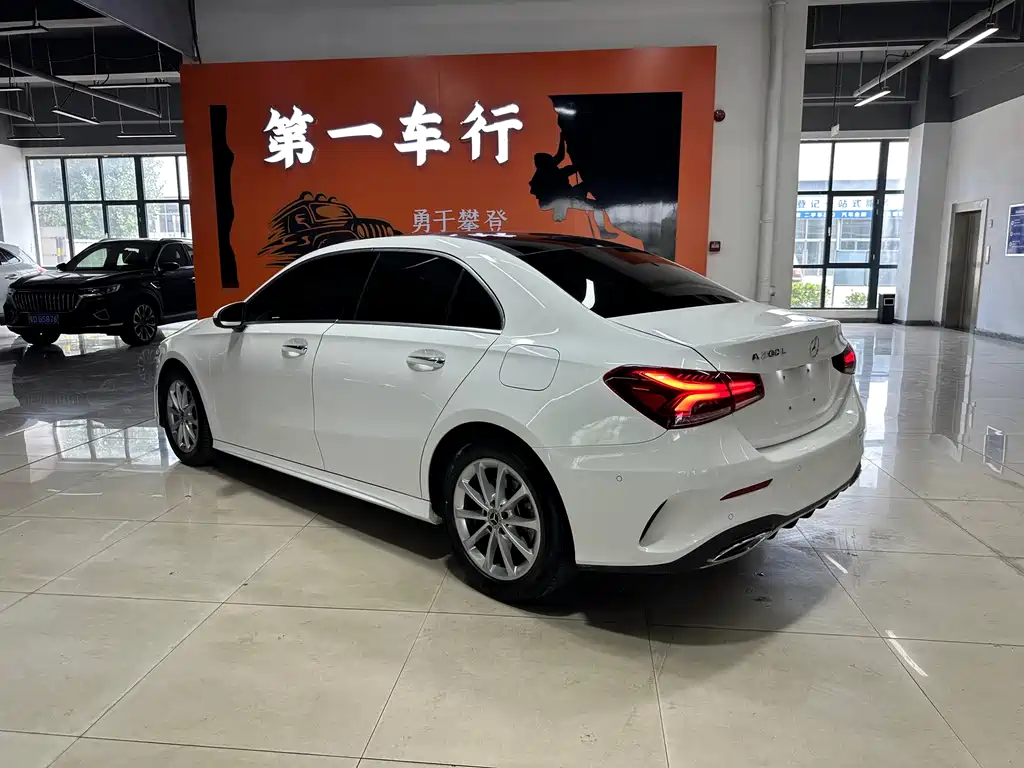 Mercedes-Benz A-Class — миниатюра 4