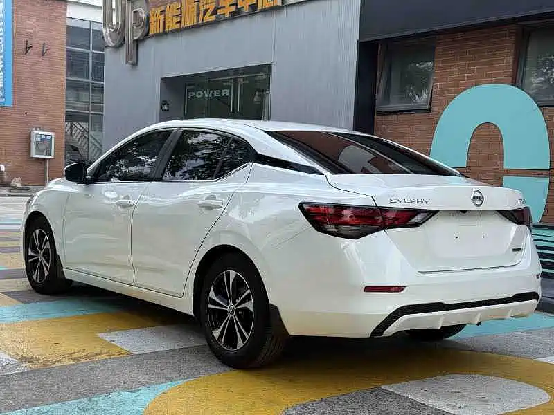 Nissan Sylphy — миниатюра 12