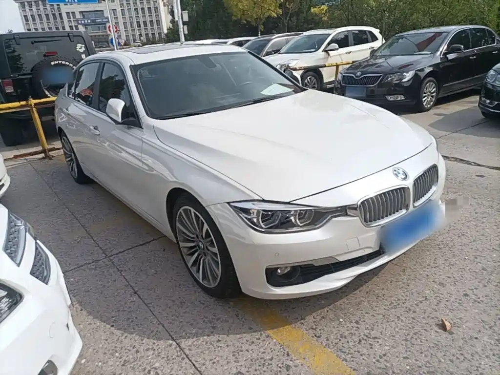 BMW 3 Series — миниатюра 4