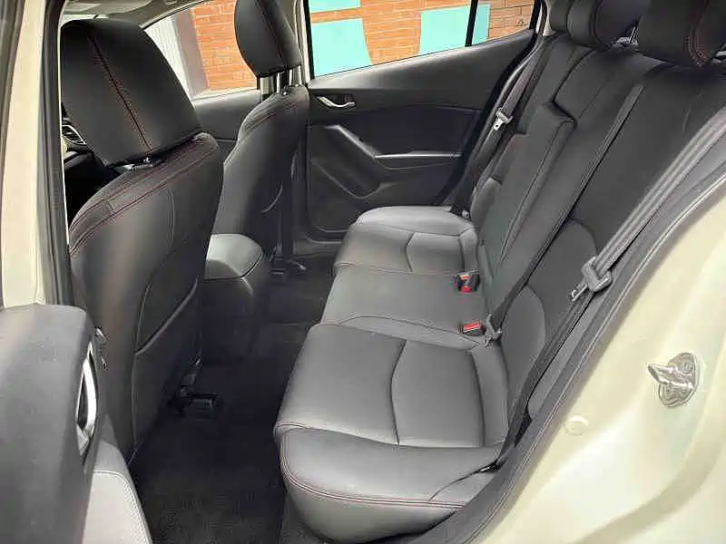Mazda 3 Axela — миниатюра 5