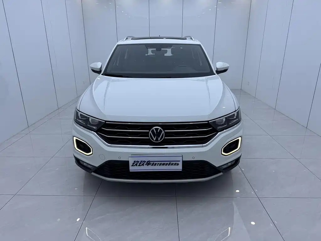Volkswagen T-Roc — миниатюра 2
