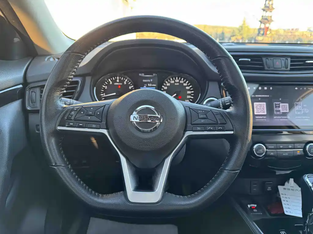 Nissan X-Trail — миниатюра 16