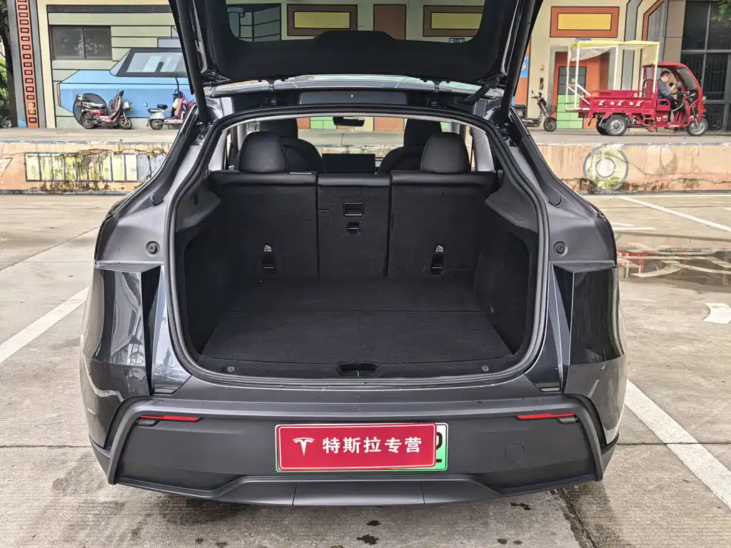 Tesla Model Y — фотографии объявления, Фото 18
