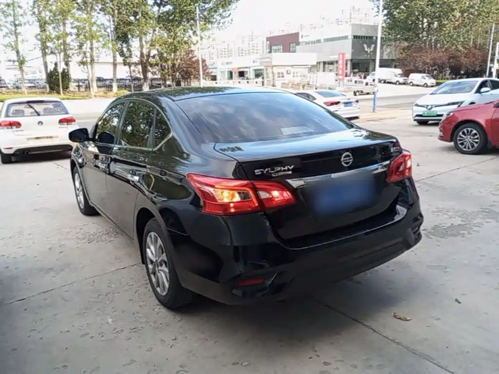 Nissan Sylphy — миниатюра 5
