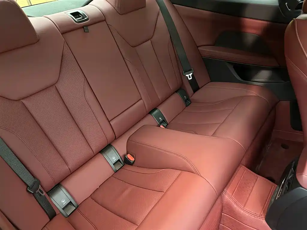 BMW 4 Series — миниатюра 10
