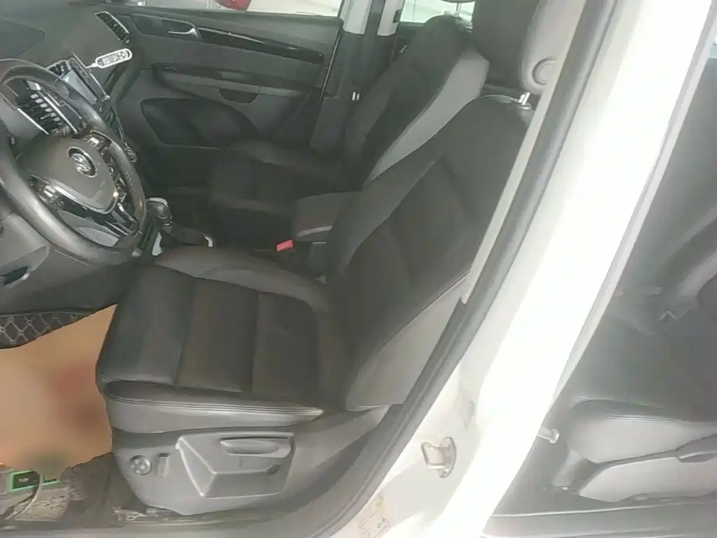 Volkswagen Sharan — миниатюра 15
